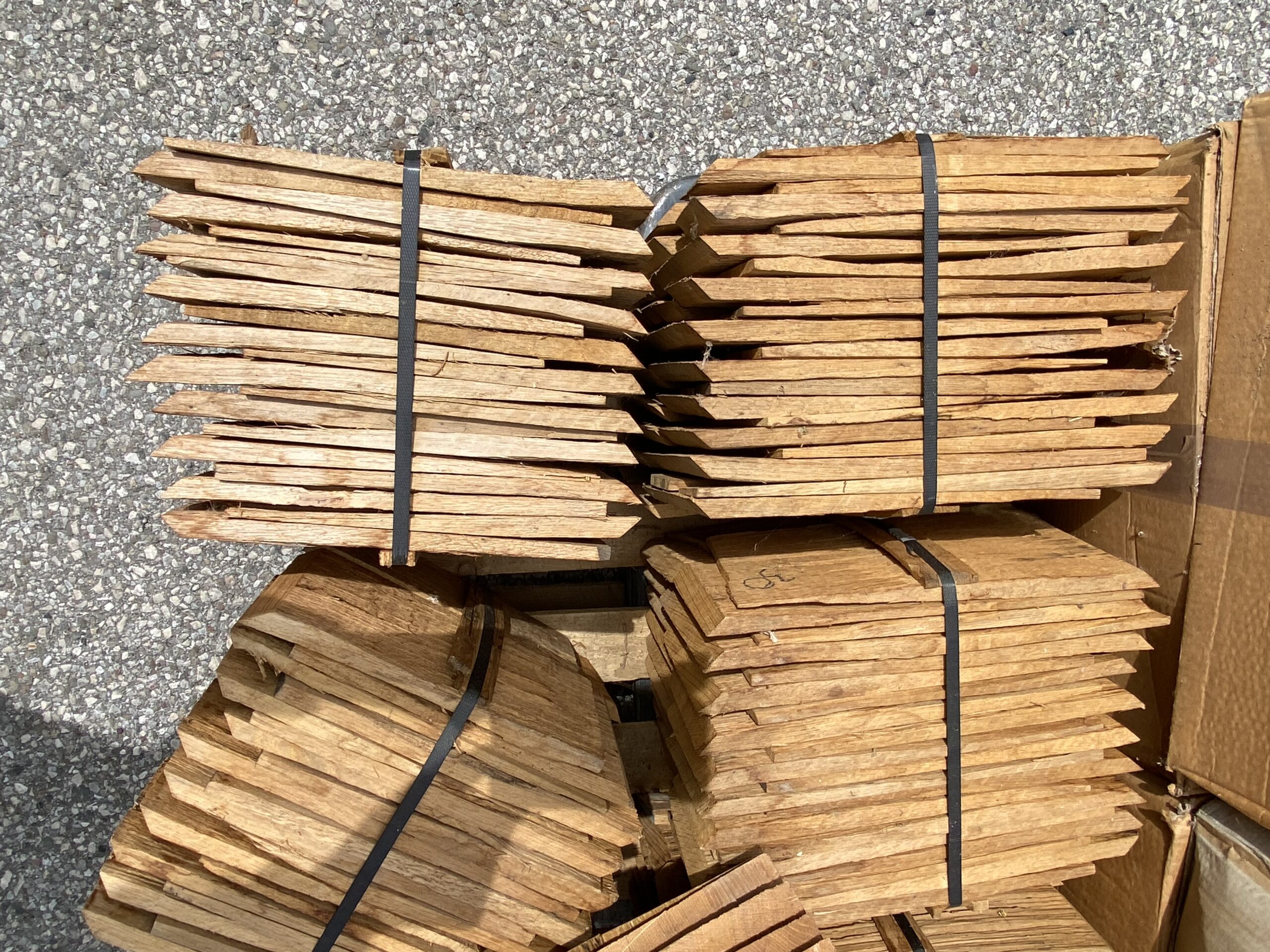 RESTPOSTEN TOP-SCHNÄPPCHEN! Eichenschindeln gespalten | 25 und 30 cm lang in 13-15mm Dicke – Bild 3