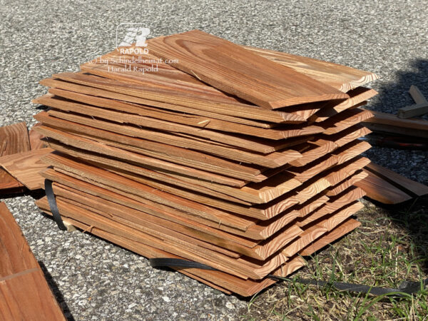 Lärchenschindeln gespalten | 40 cm lang. "Lungauer"-Typ. (Wand / Dach). – Bild 6